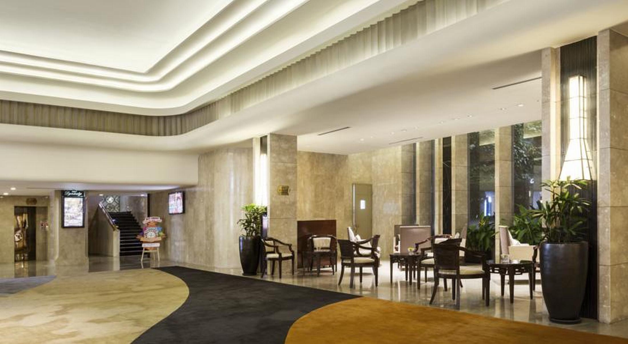 Rex Hotel Cidade de Ho Chi Minh Exterior foto The lobby of the hotel