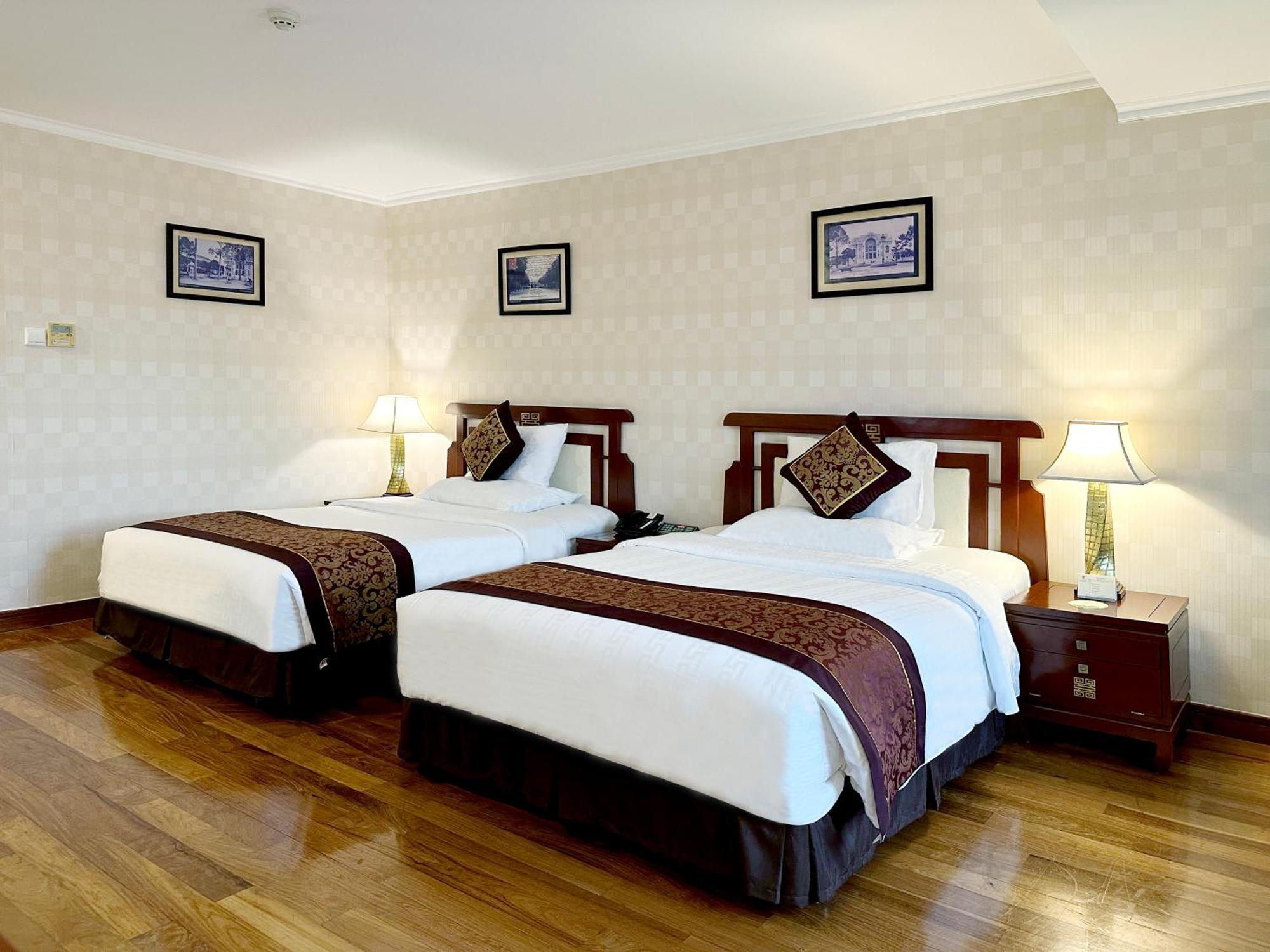 Rex Hotel Cidade de Ho Chi Minh Quarto foto Deluxe Twin