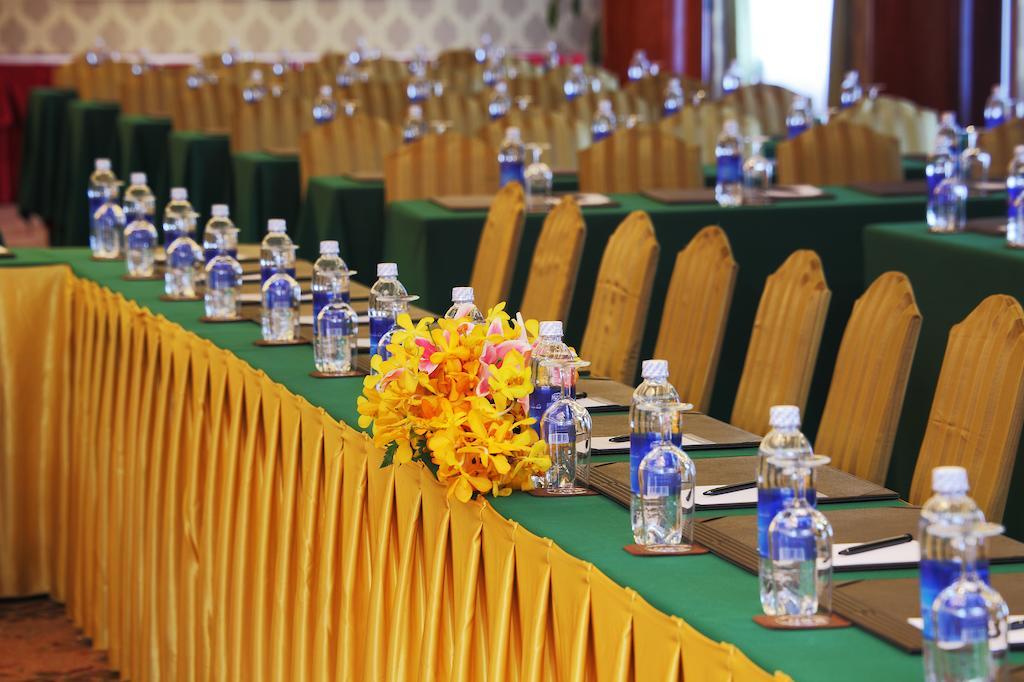 Rex Hotel Cidade de Ho Chi Minh Exterior foto The 13th ASEAN Summit